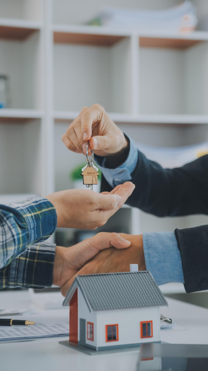 Find It Fast, Right
Around<span> You</span>.